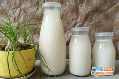 愛氏晨曦牛奶價格解析及奶制品批發與進出口概述